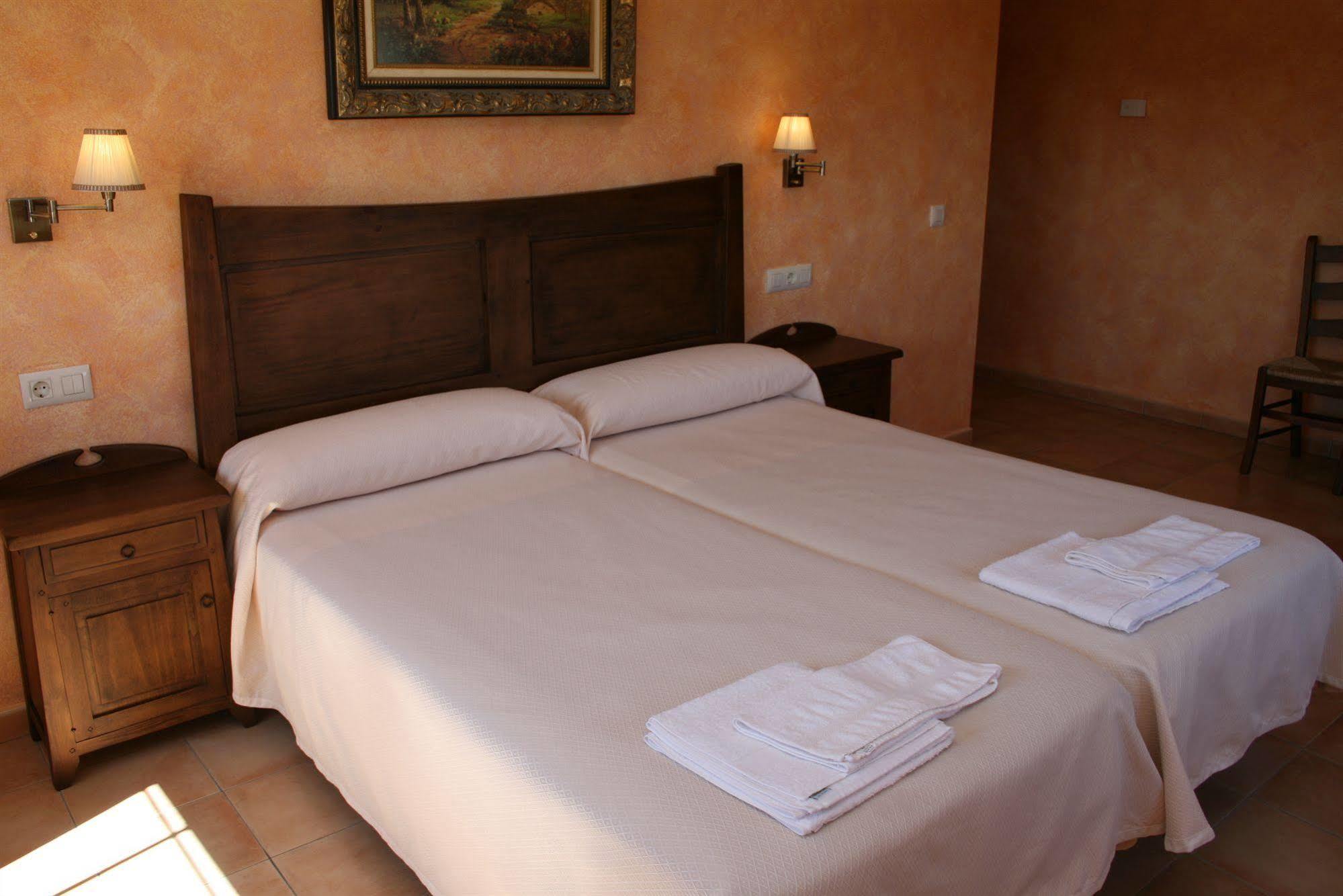 Casa Rural Las Canteras Trujillo Eksteriør billede